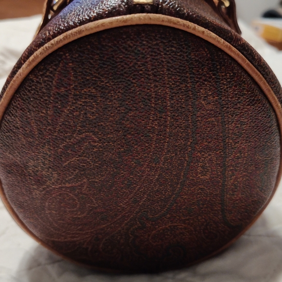 Etro beautiful bag great condition - Picture 7 of 15